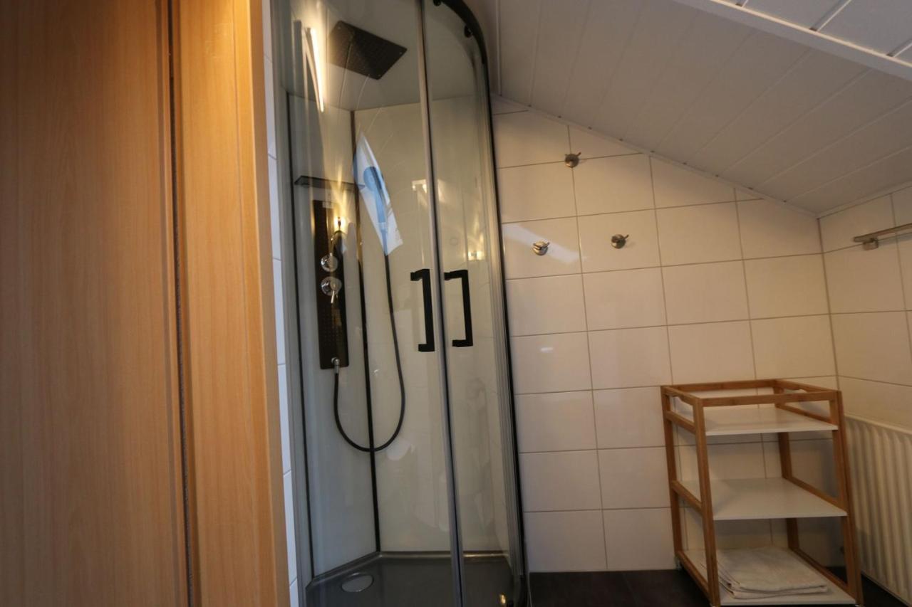 Haus Anne Hotel Neunkirchen  Bagian luar foto